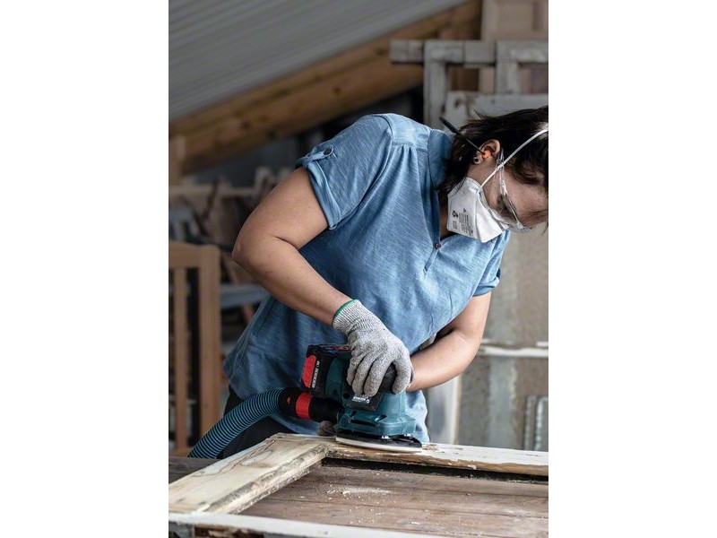 EXPERT C470 brusni papir s 14 luknjami za ekscentrične brusilnike, Dimenzije: 115x280mm, Zrnatost: 320, 2608900869